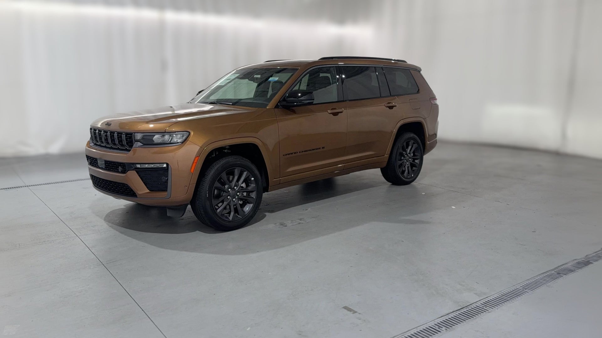 2026 Jeep Grand Cherokee L vehicle photo