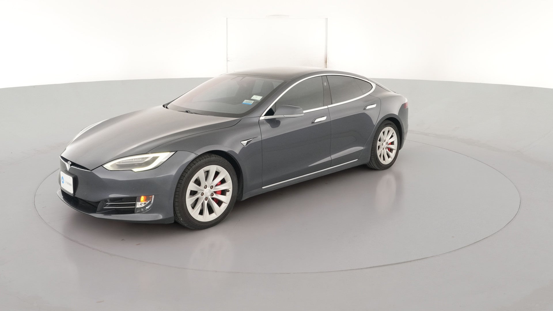 2019 Tesla Model S vehicle photo