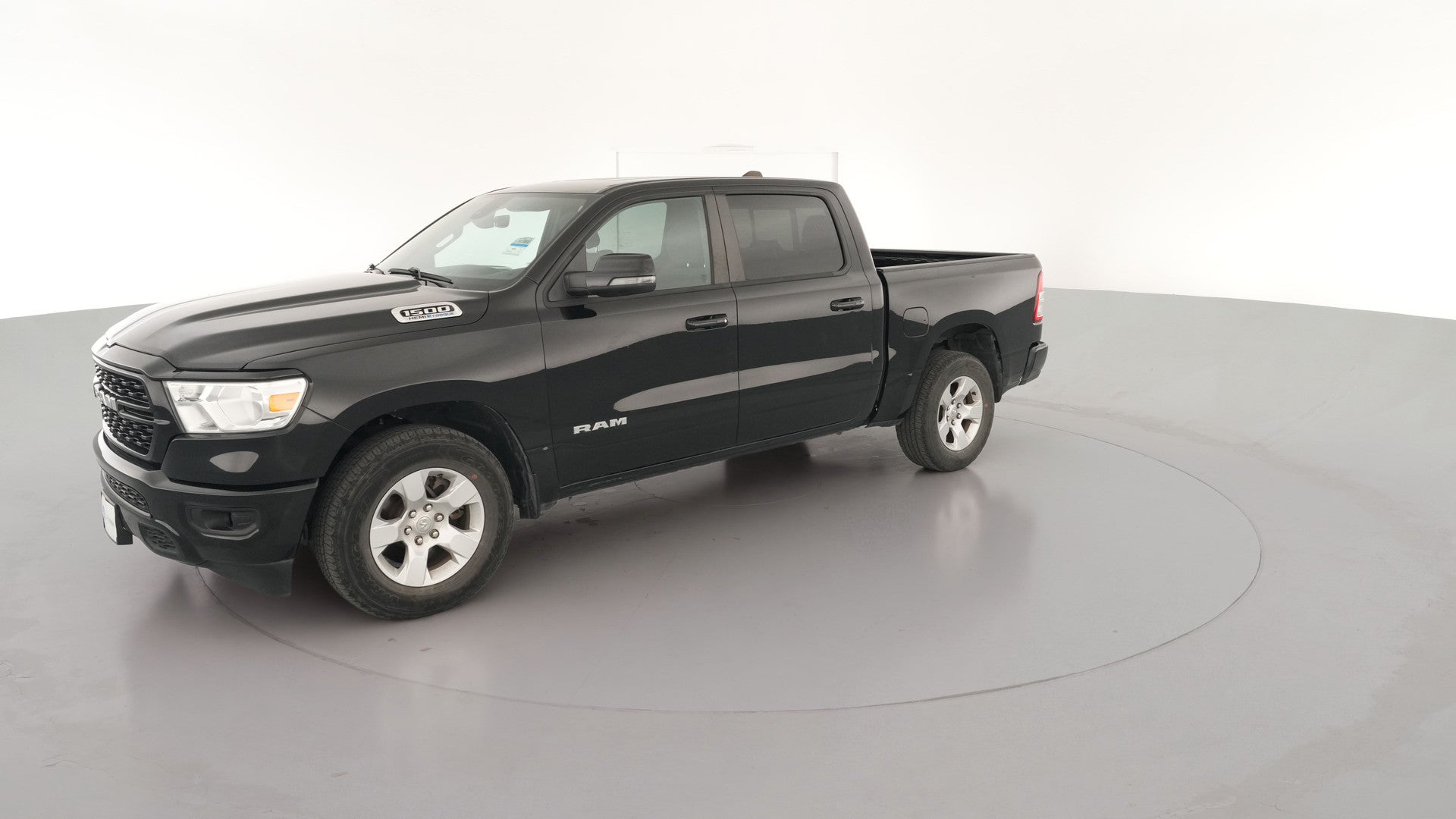 2024 Ram 1500 Crew Cab vehicle photo