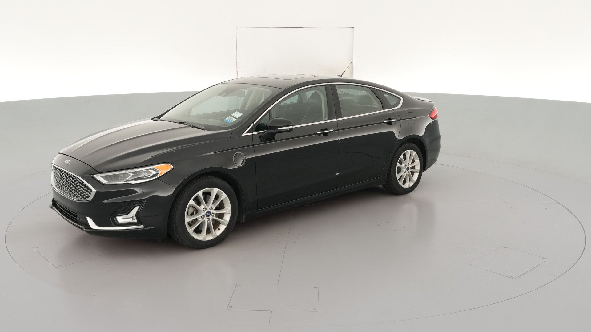 2019 Ford Fusion Energi vehicle photo