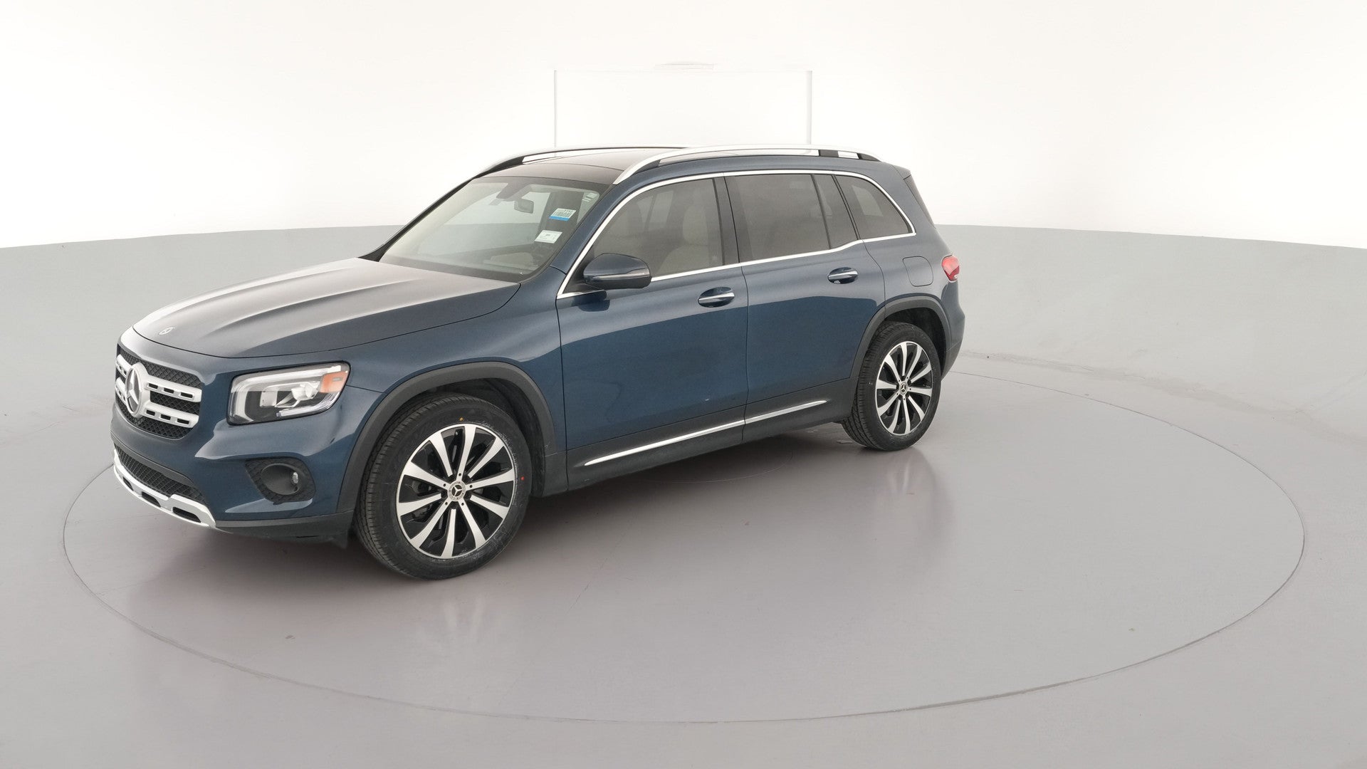 2022 Mercedes-Benz GLB vehicle photo