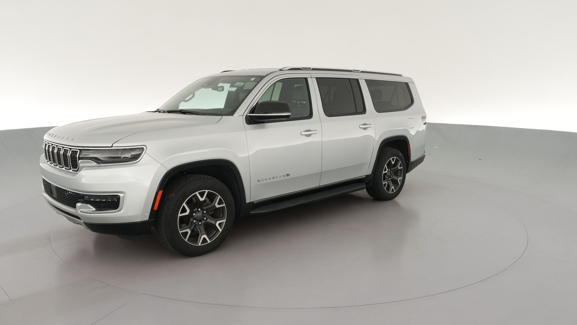 2023 Jeep Wagoneer L vehicle photo
