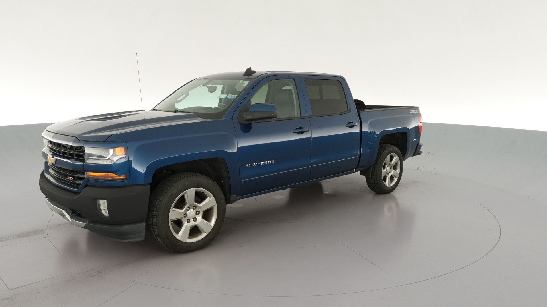 2017 Chevrolet Silverado 1500 Crew Cab vehicle photo