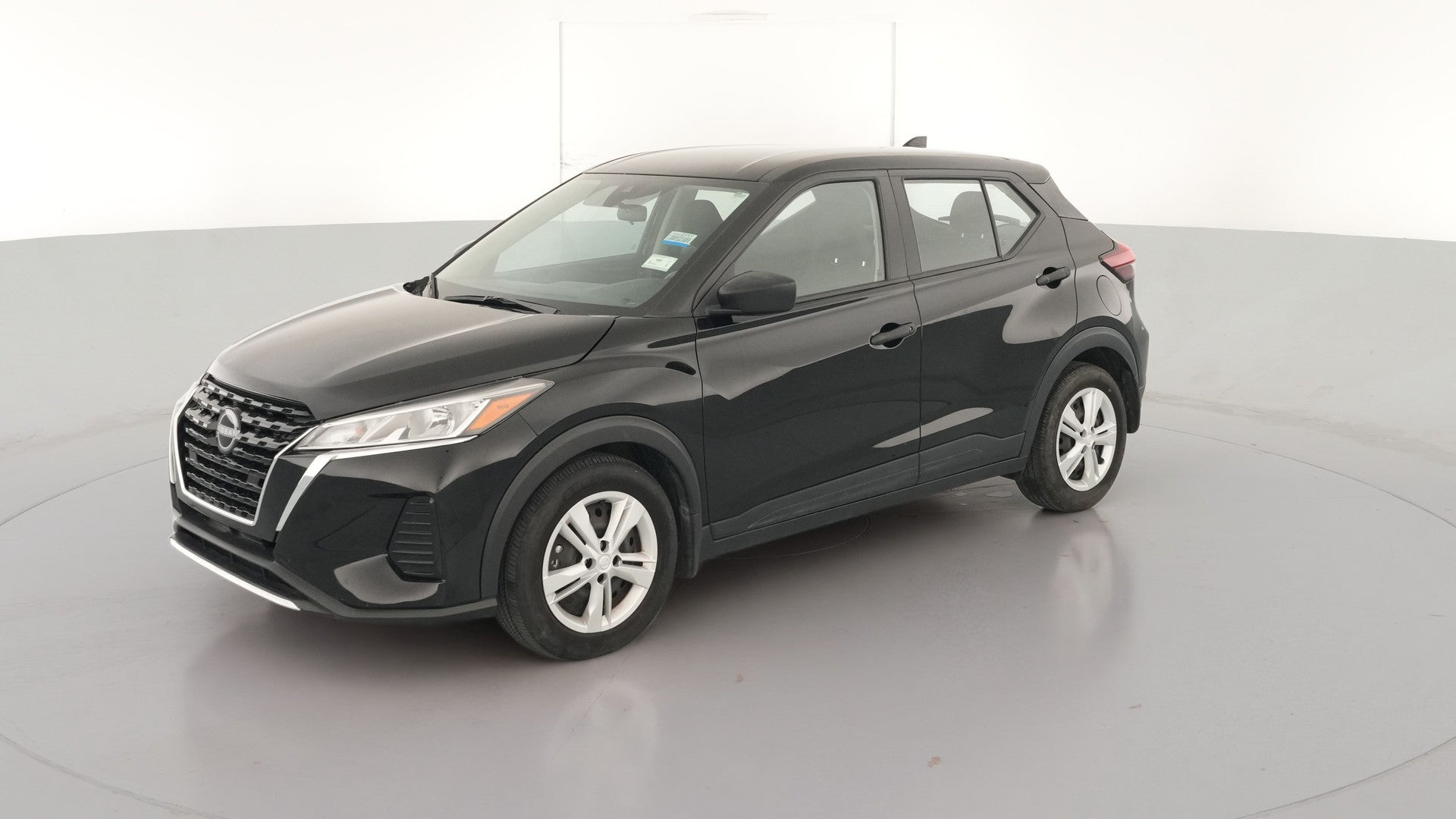 2023 Nissan Kicks vehicle photo