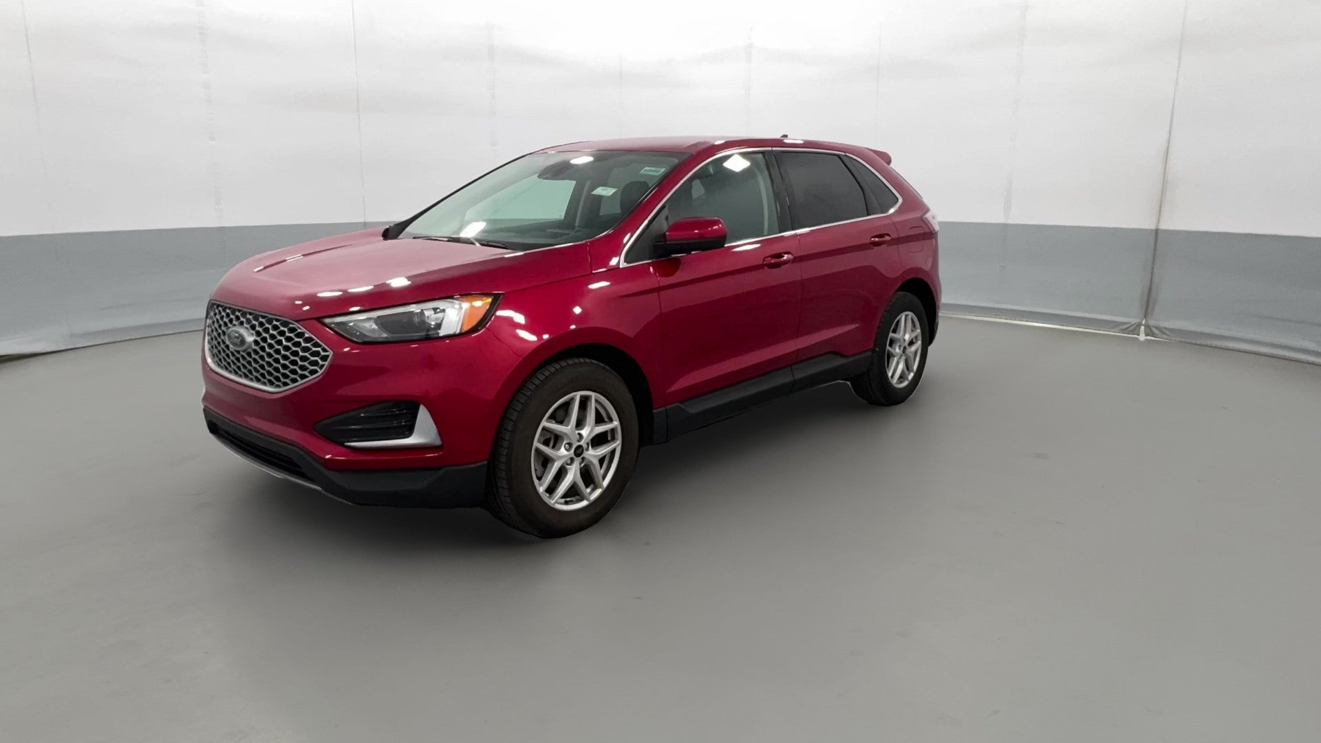 2024 Ford Edge vehicle photo