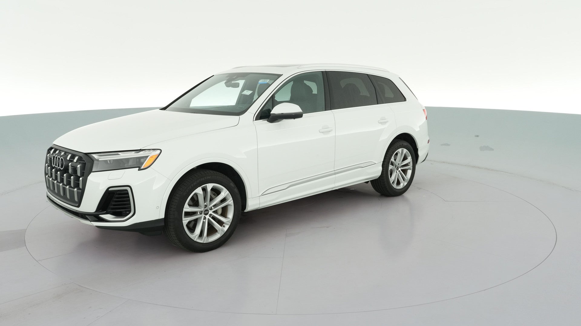 2025 Audi Q7 vehicle photo