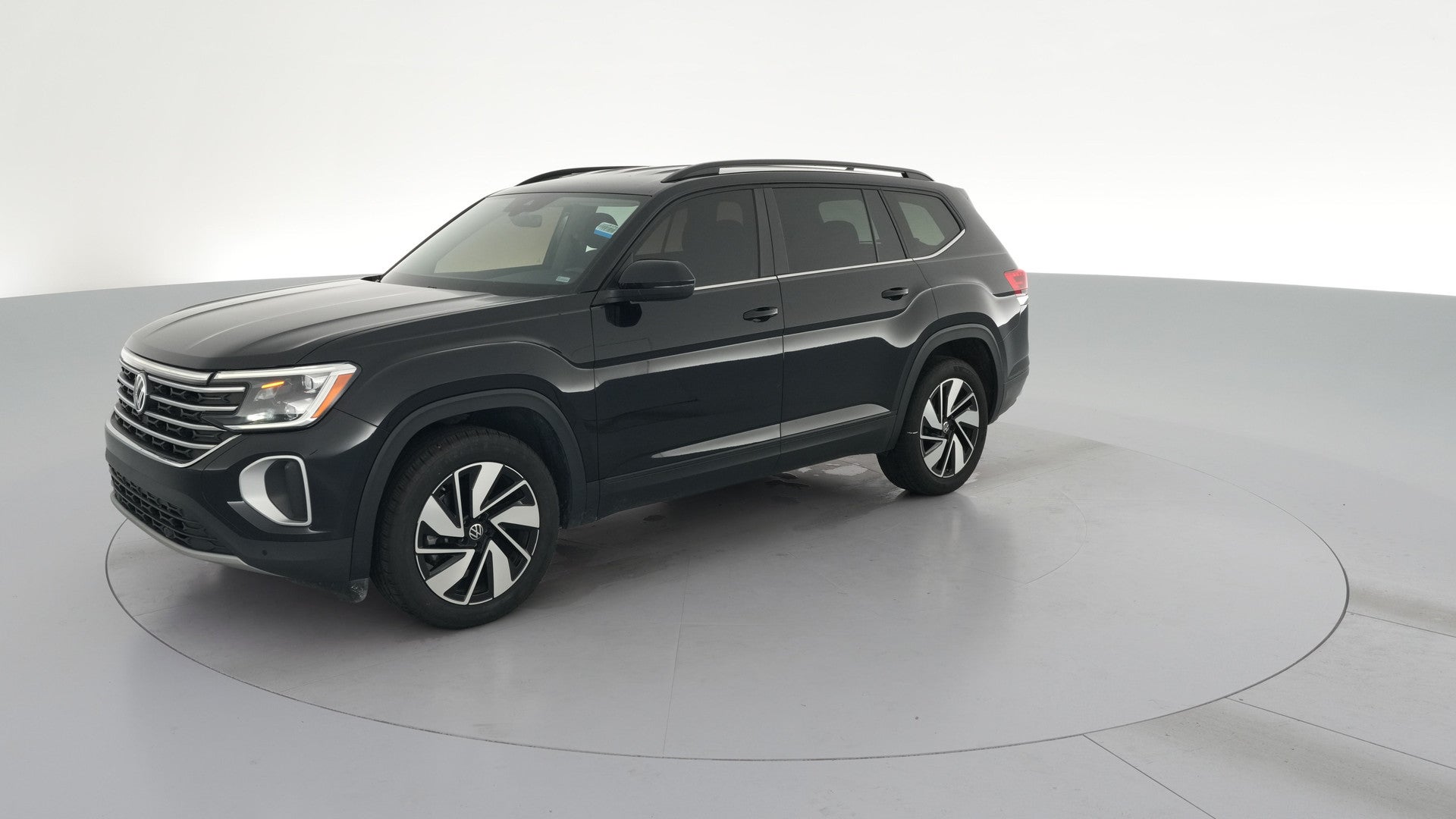 2024 Volkswagen Atlas vehicle photo