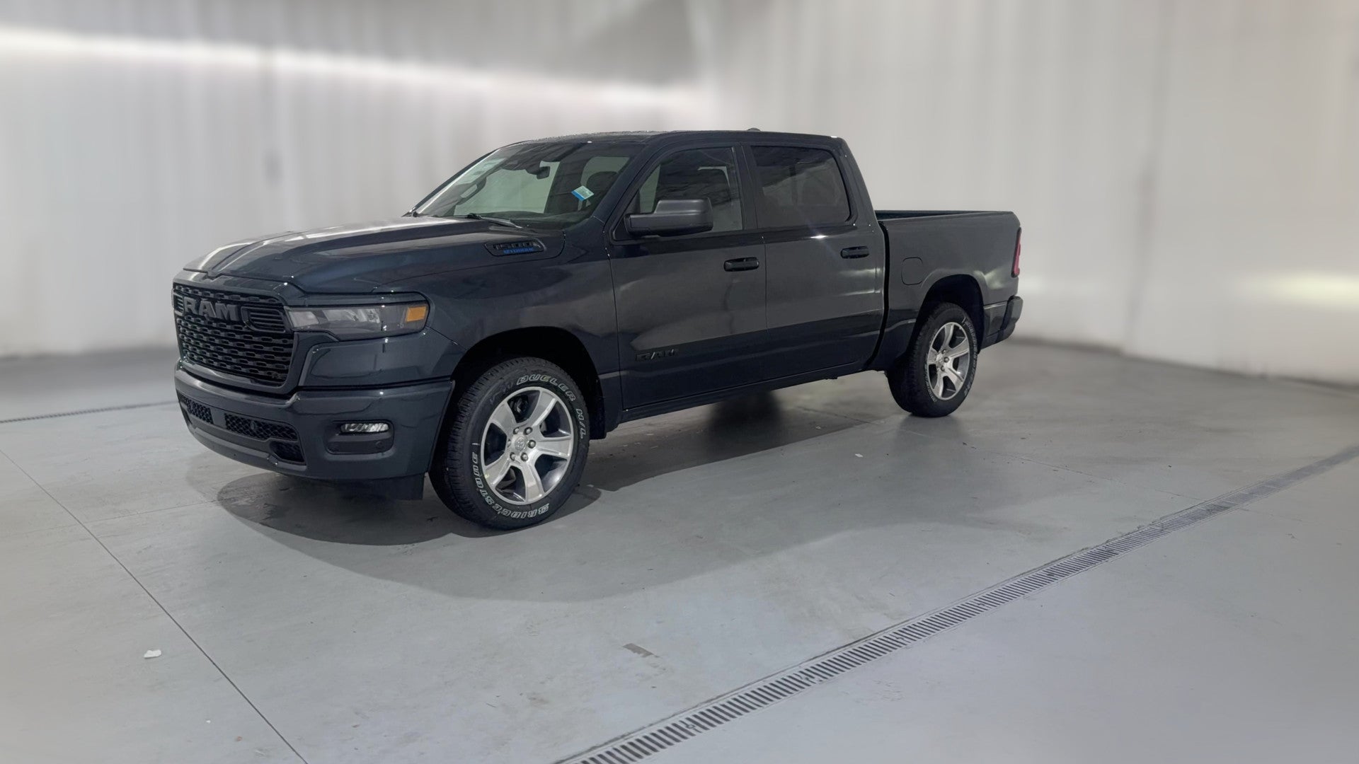 2026 Ram 1500 Crew Cab vehicle photo