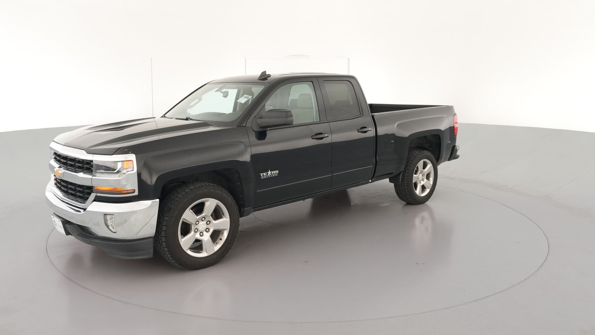 2017 Chevrolet Silverado 1500 Double Cab vehicle photo