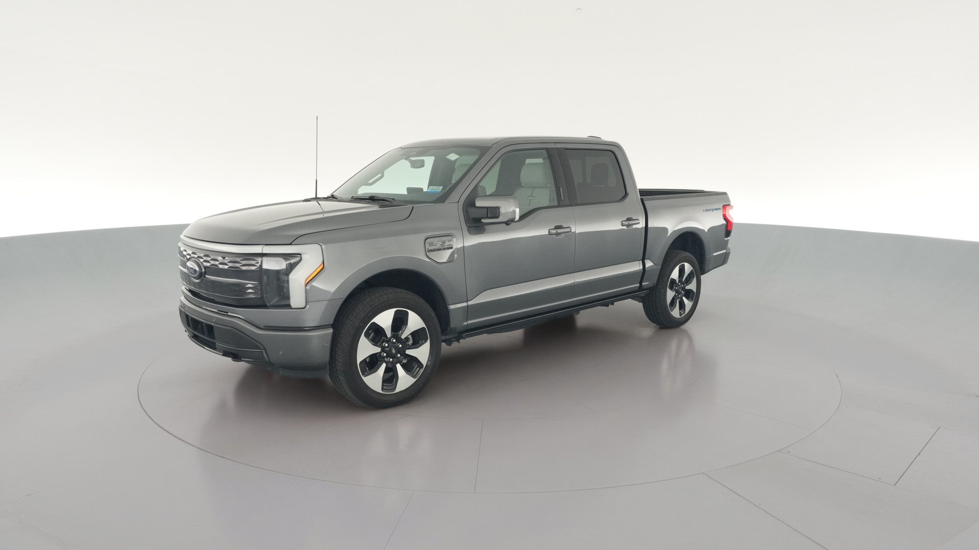 2023 Ford F150 Lightning vehicle photo