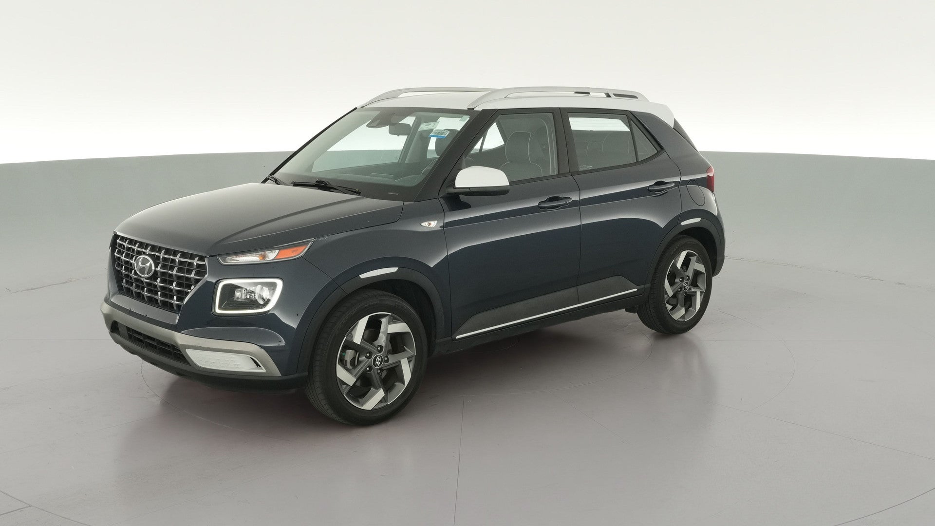 2022 Hyundai Venue vehicle photo