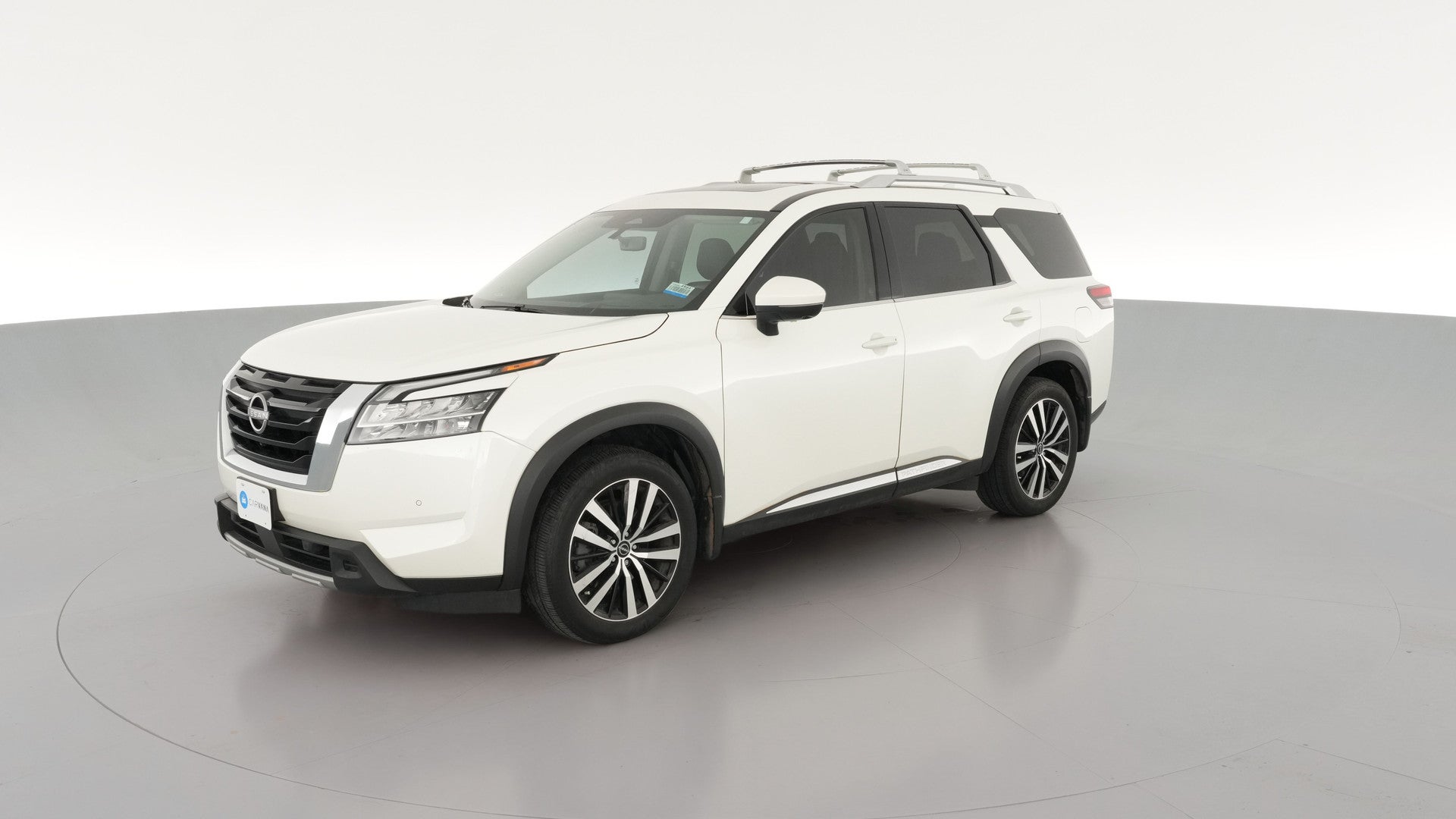 2024 Nissan Pathfinder vehicle photo