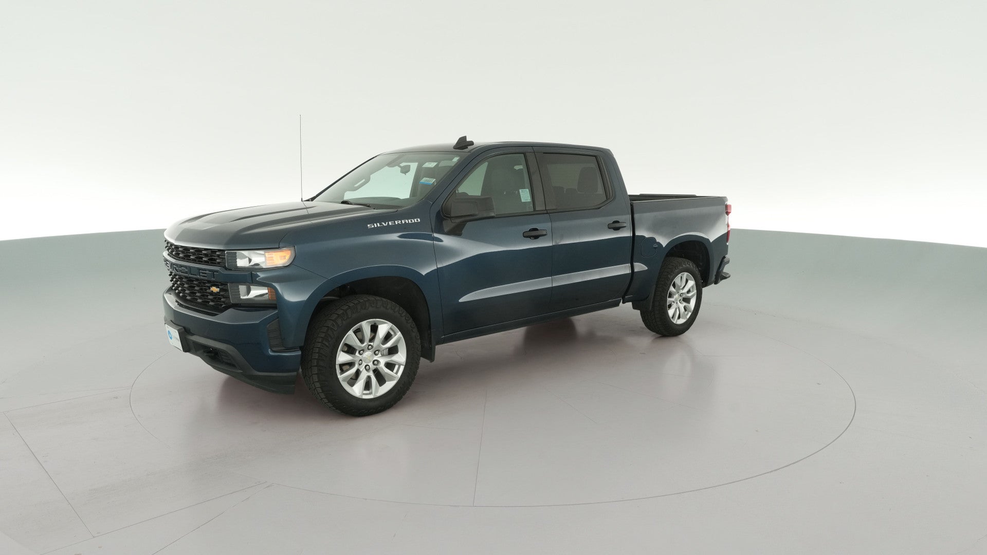 2021 Chevrolet Silverado 1500 Crew Cab vehicle photo