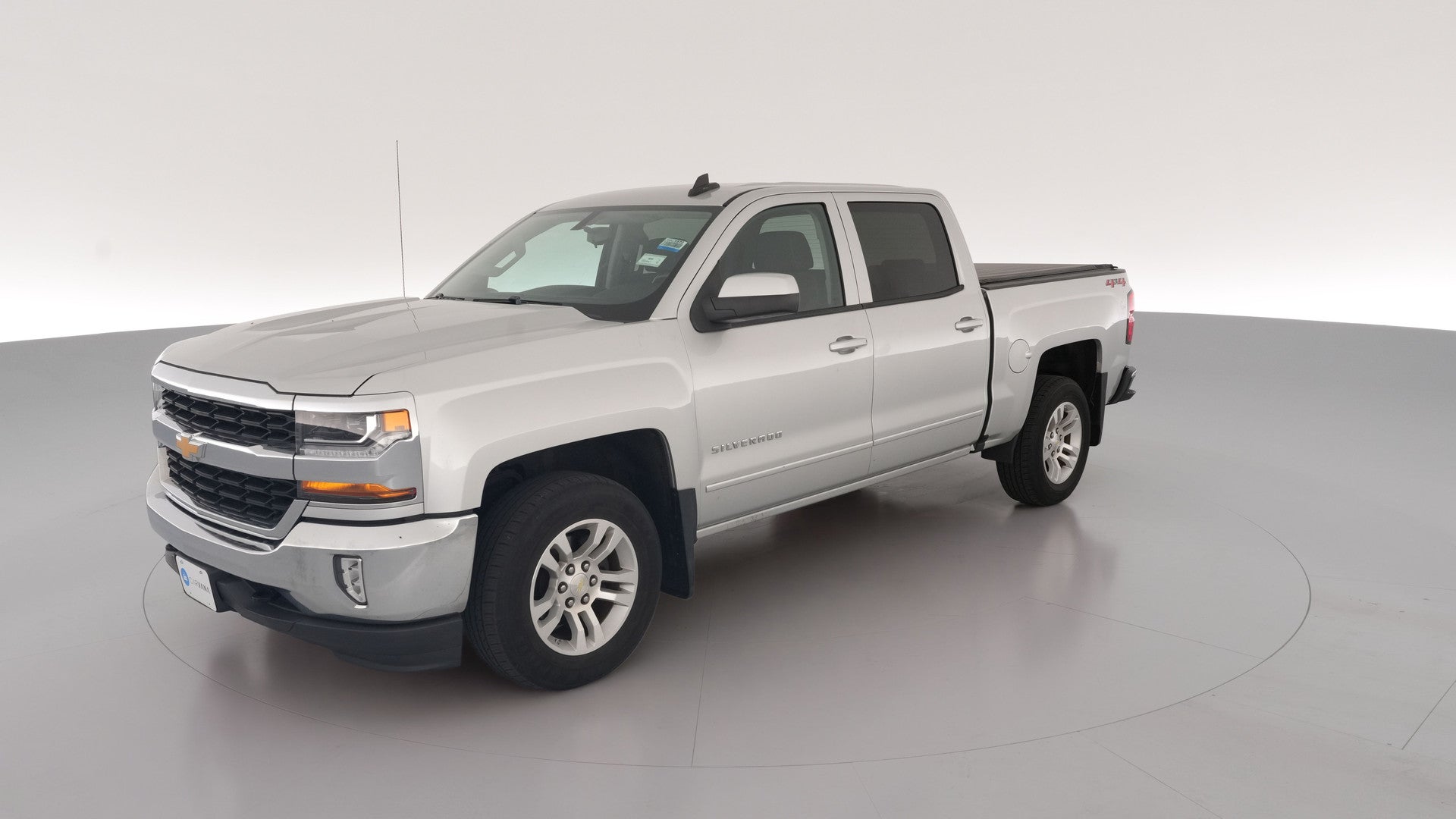 2018 Chevrolet Silverado 1500 Crew Cab vehicle photo