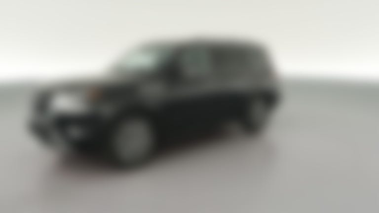 2023 Nissan Armada vehicle photo