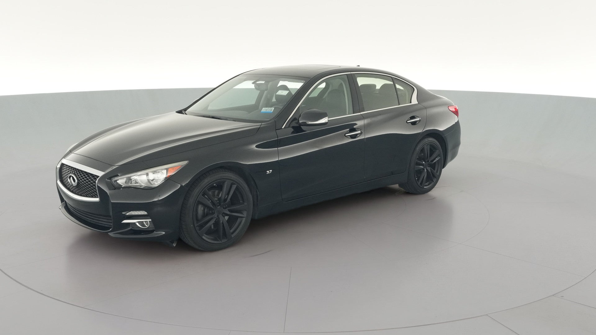 2015 INFINITI Q50 vehicle photo
