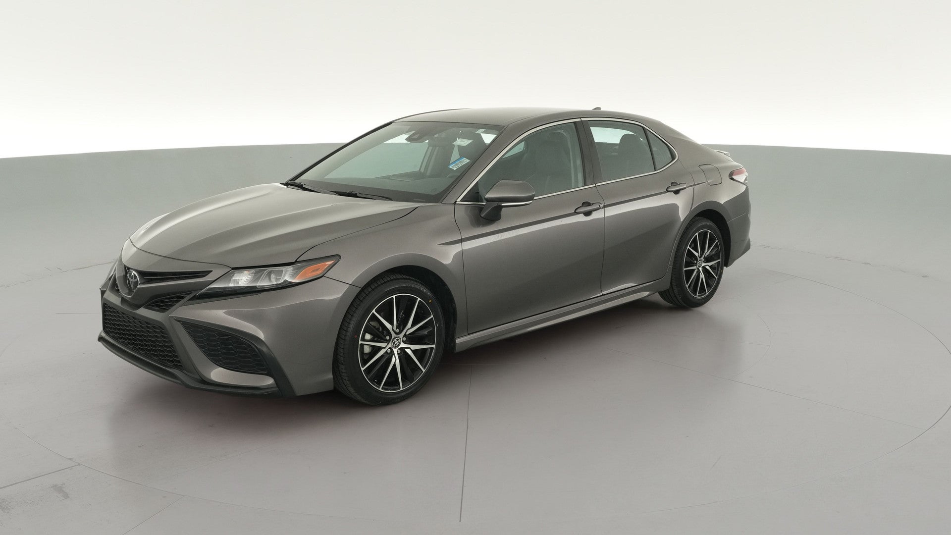 2024 Toyota Camry vehicle photo