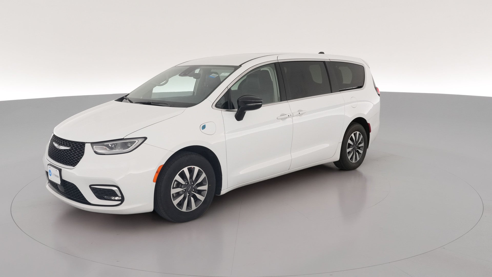 2024 Chrysler Pacifica Hybrid vehicle photo