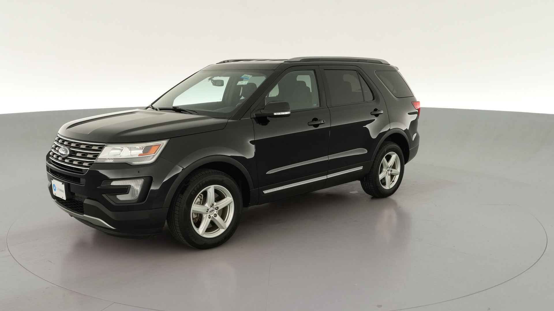 2017 Ford Explorer vehicle photo