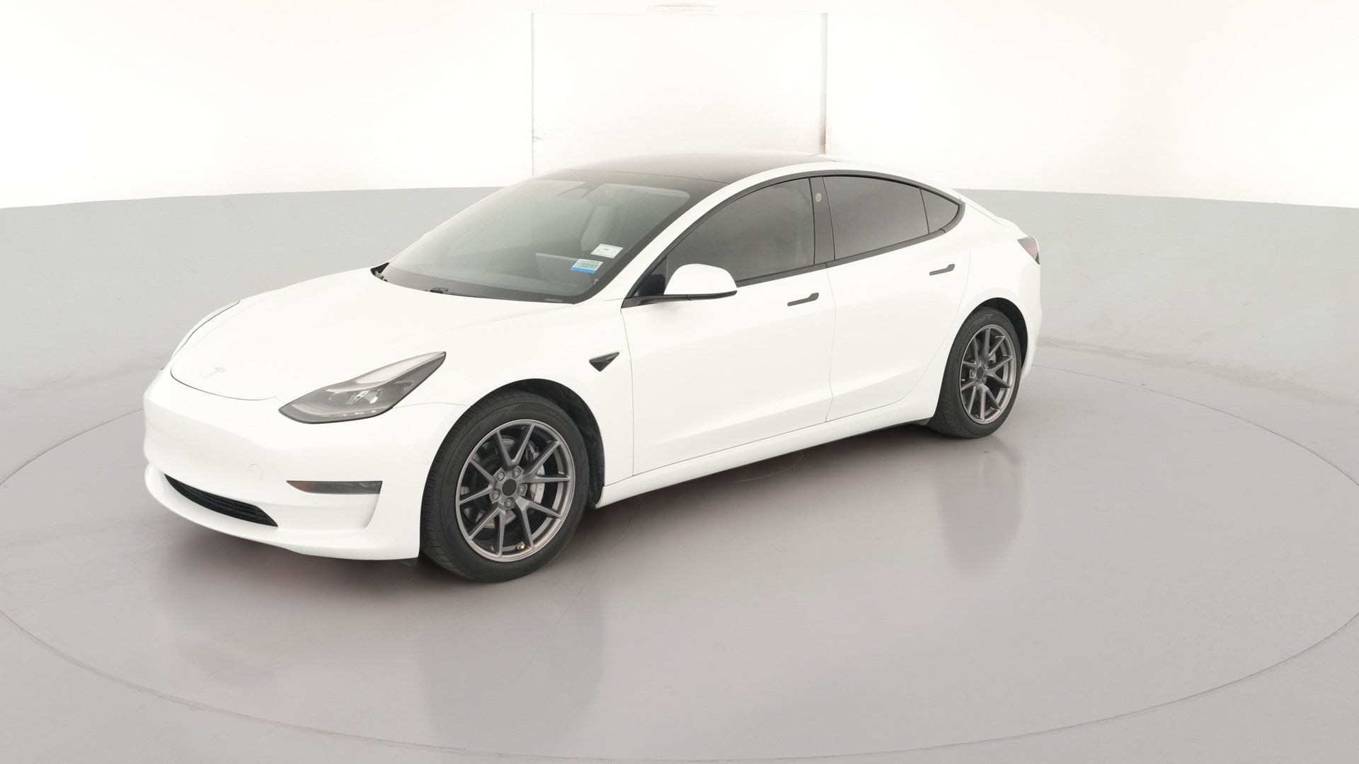 2021 Tesla Model 3 vehicle photo
