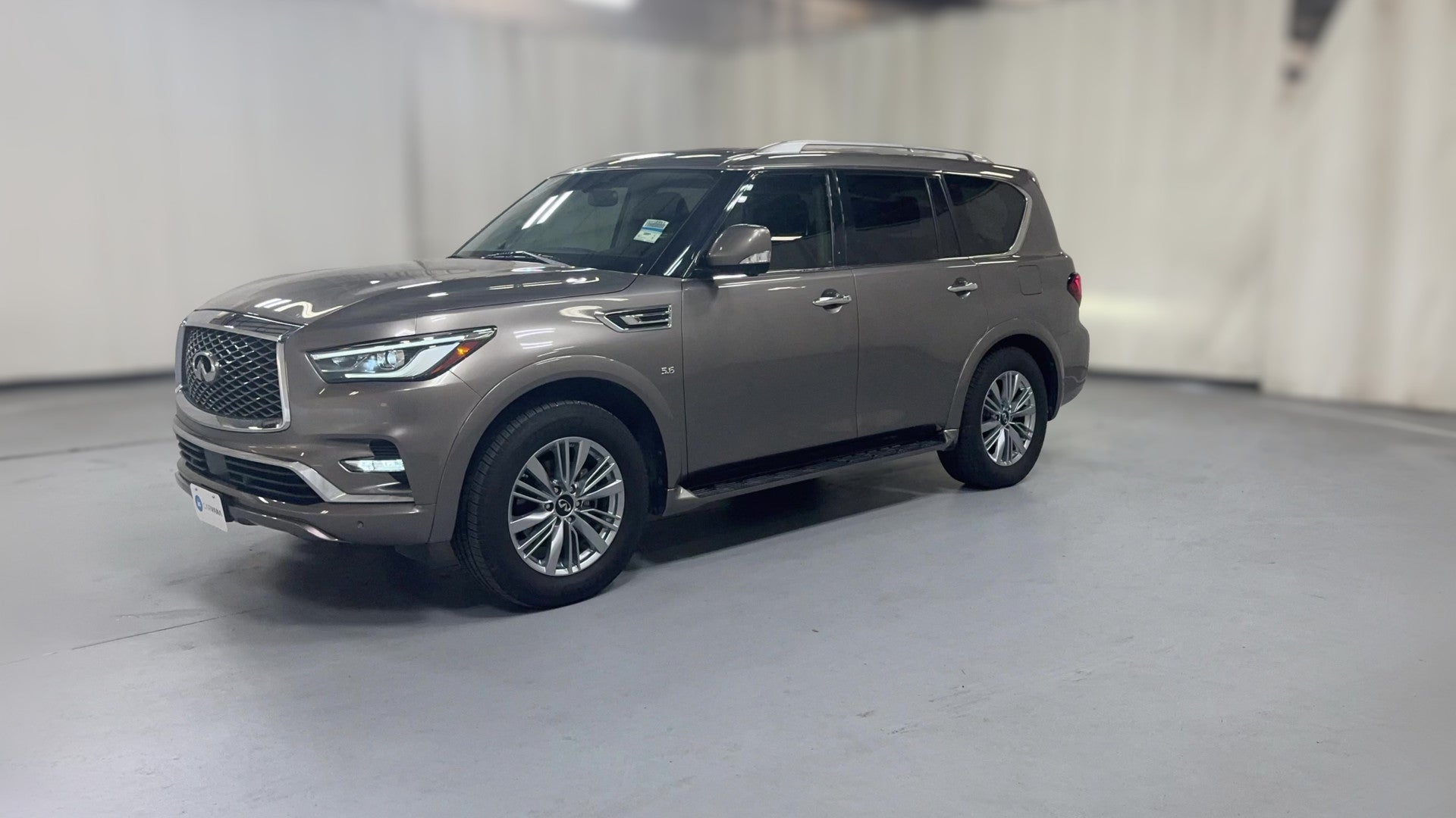 2019 INFINITI QX80 vehicle photo