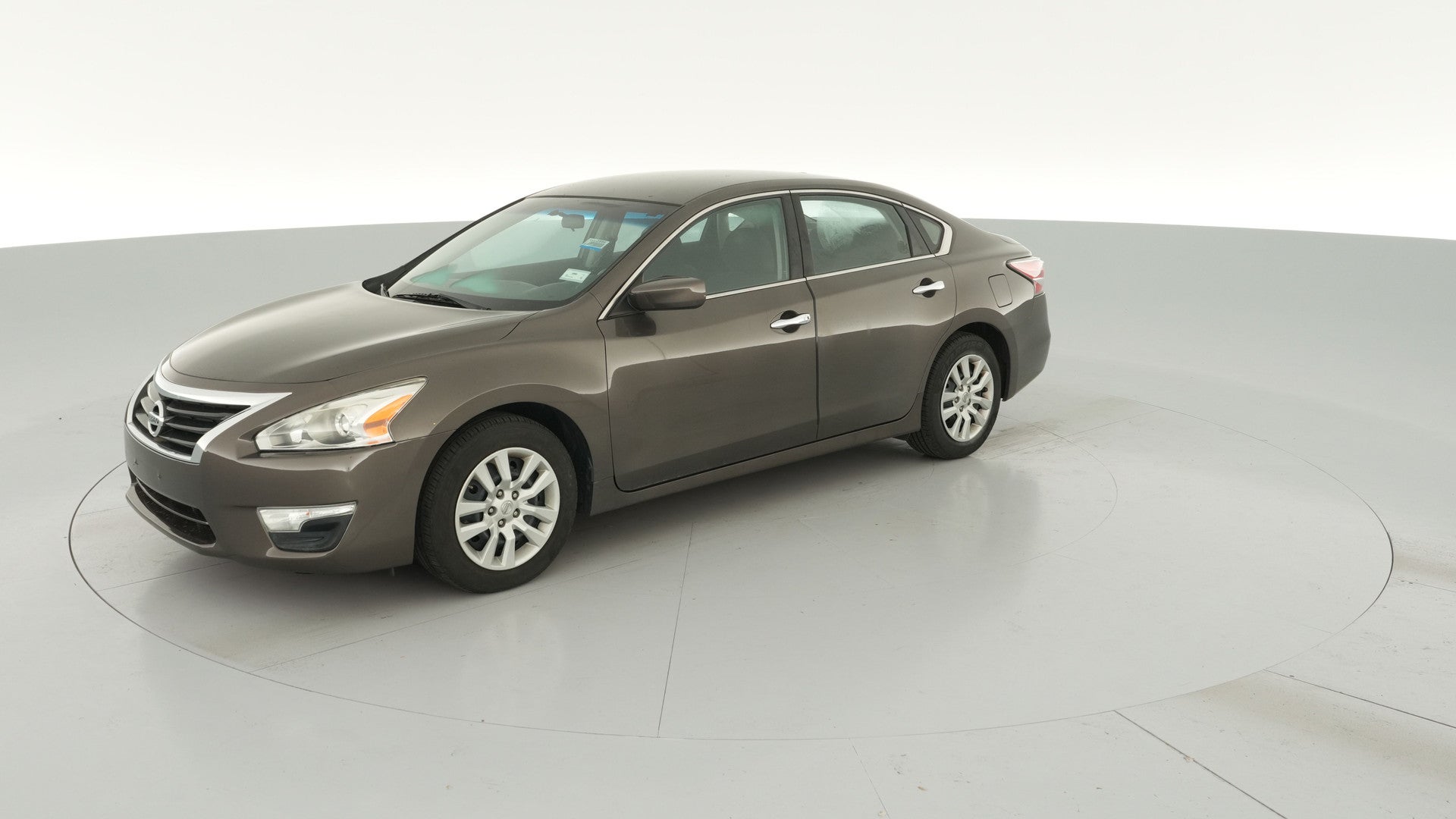 2015 Nissan Altima vehicle photo