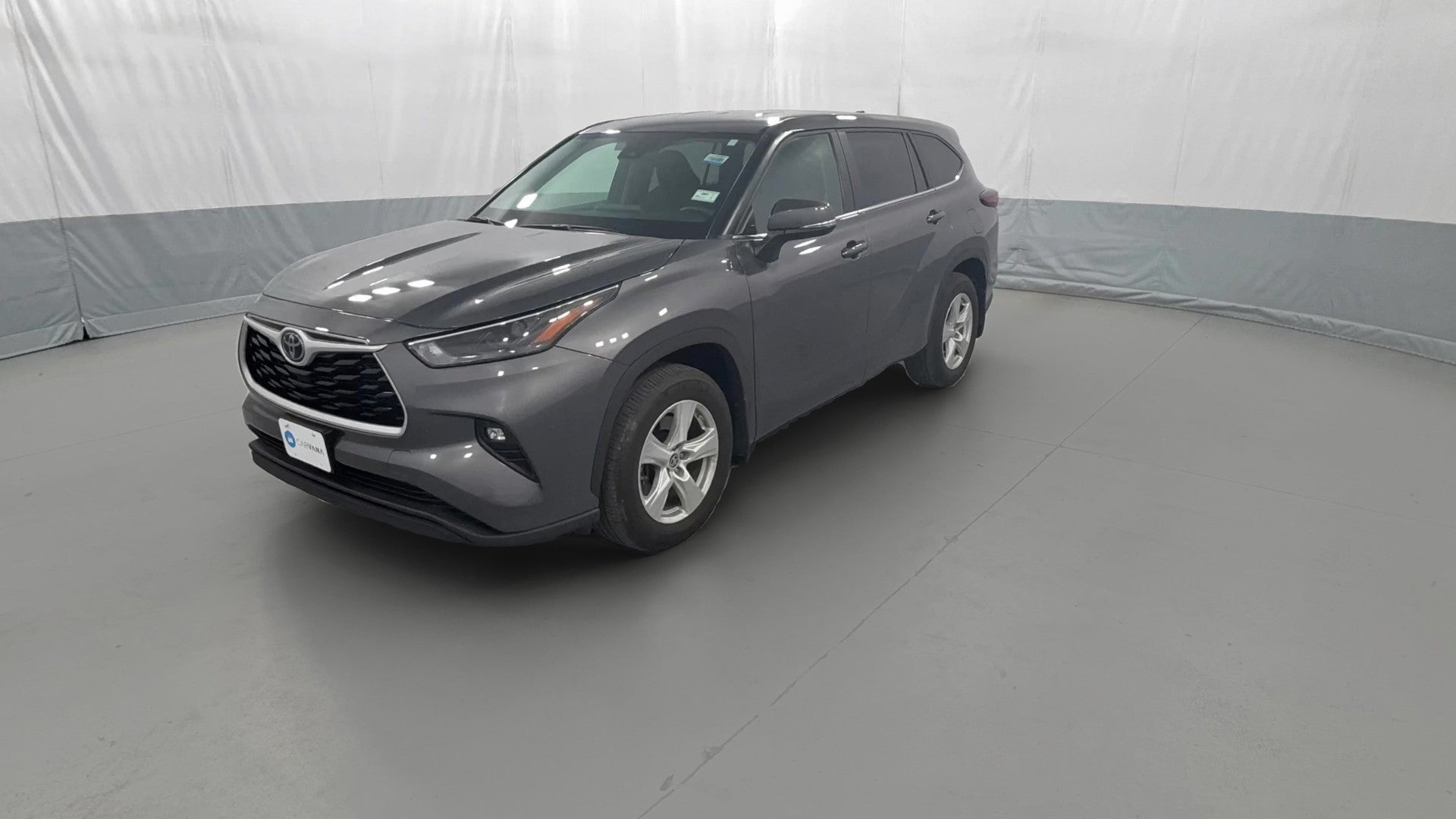 2024 Toyota Highlander vehicle photo