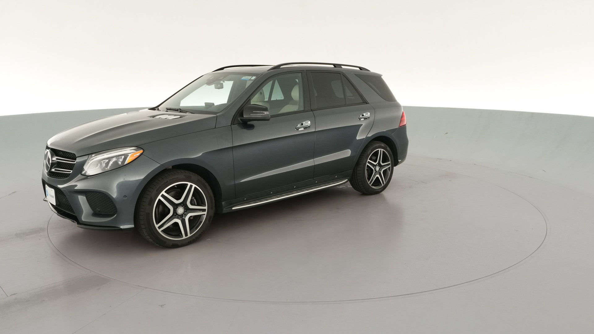 2016 Mercedes-Benz GLE vehicle photo