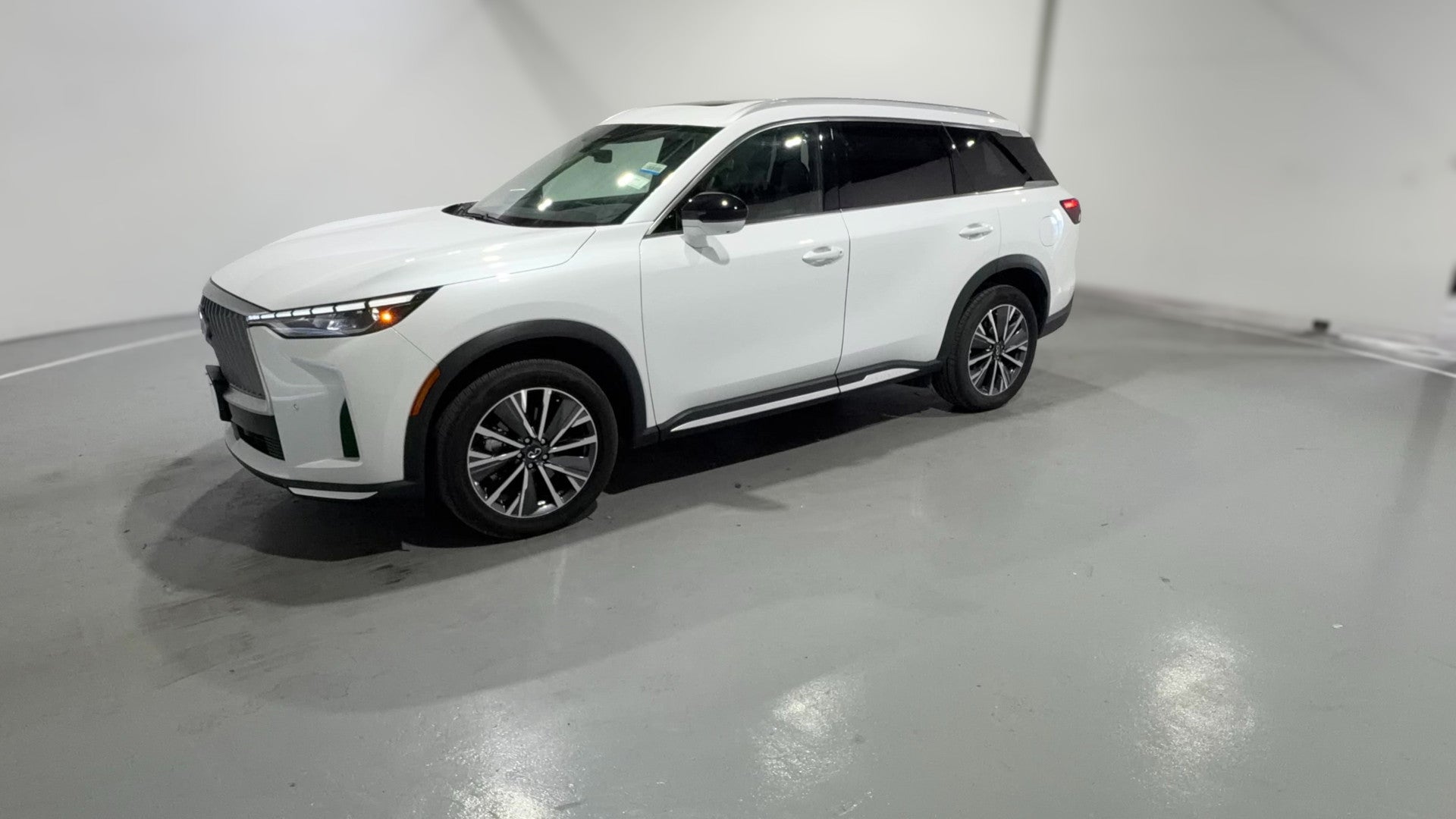 2026 INFINITI QX60 vehicle photo