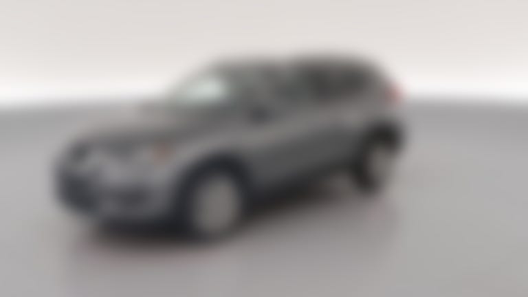 2017 Nissan Rogue vehicle photo