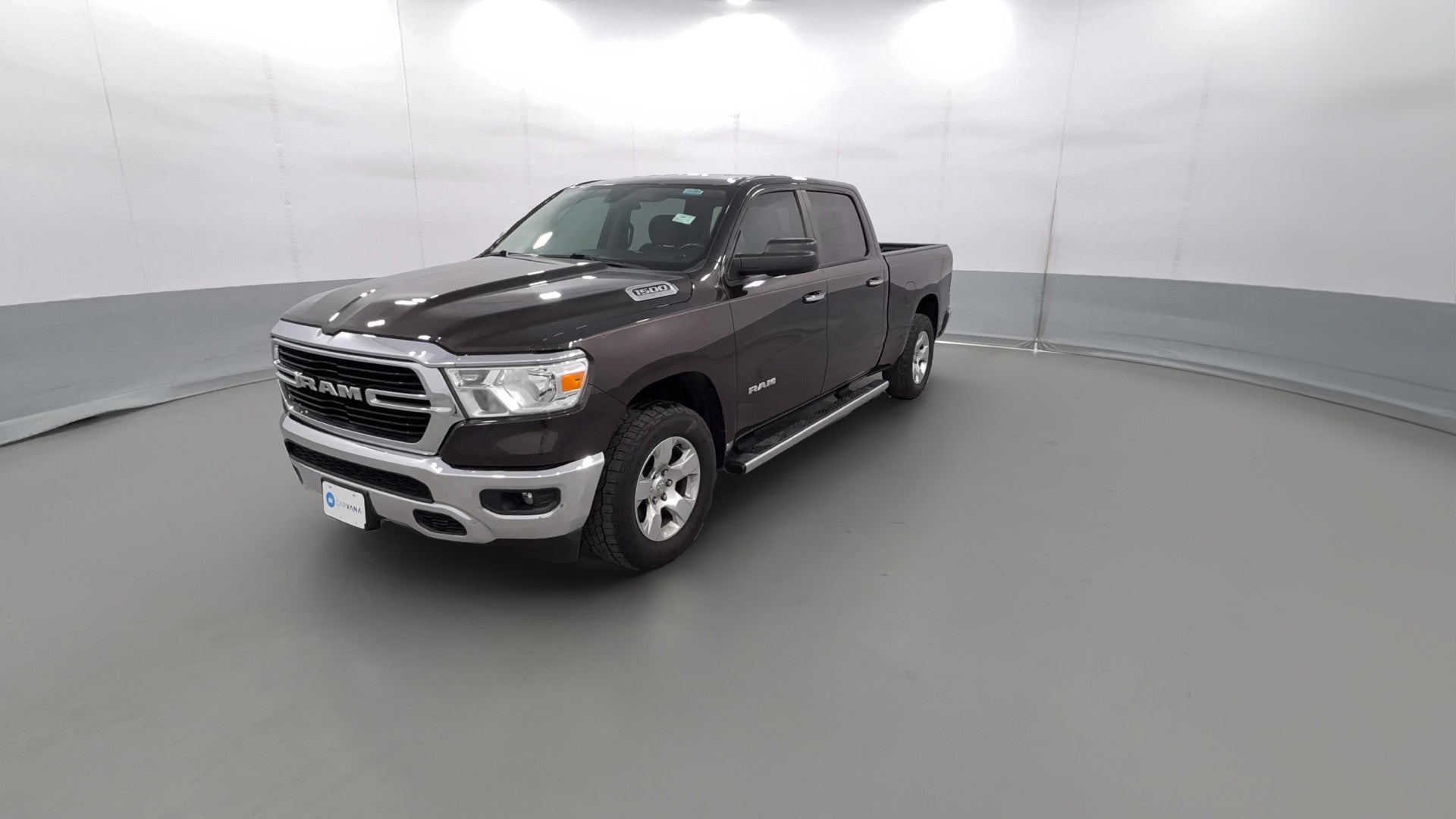 2019 Ram 1500 Crew Cab vehicle photo