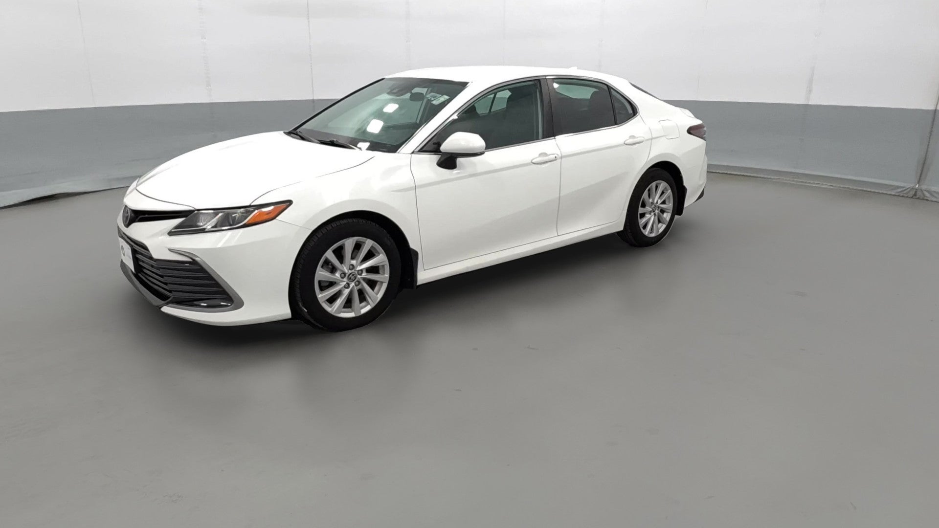 2022 Toyota Camry vehicle photo