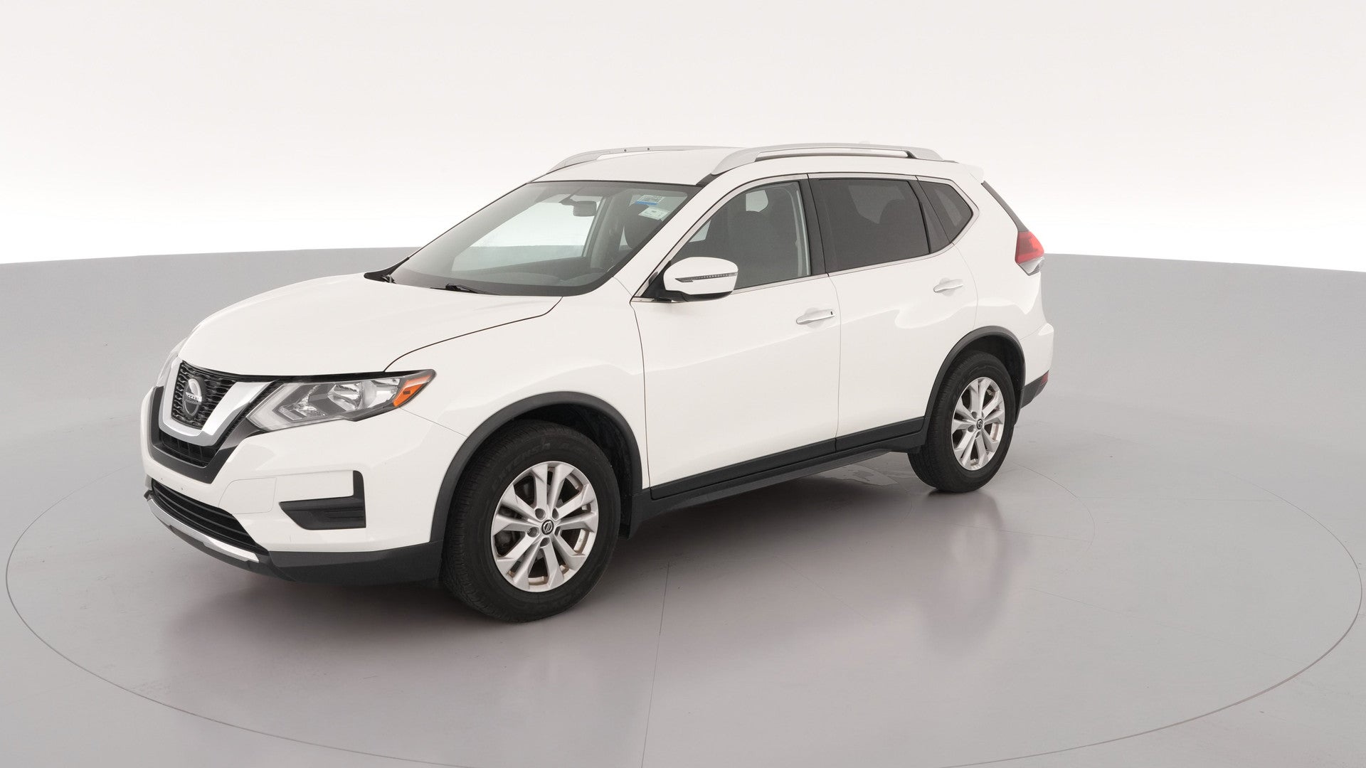 2018 Nissan Rogue vehicle photo