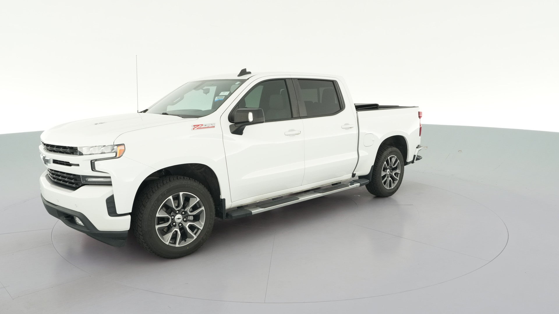 2020 Chevrolet Silverado 1500 Crew Cab vehicle photo