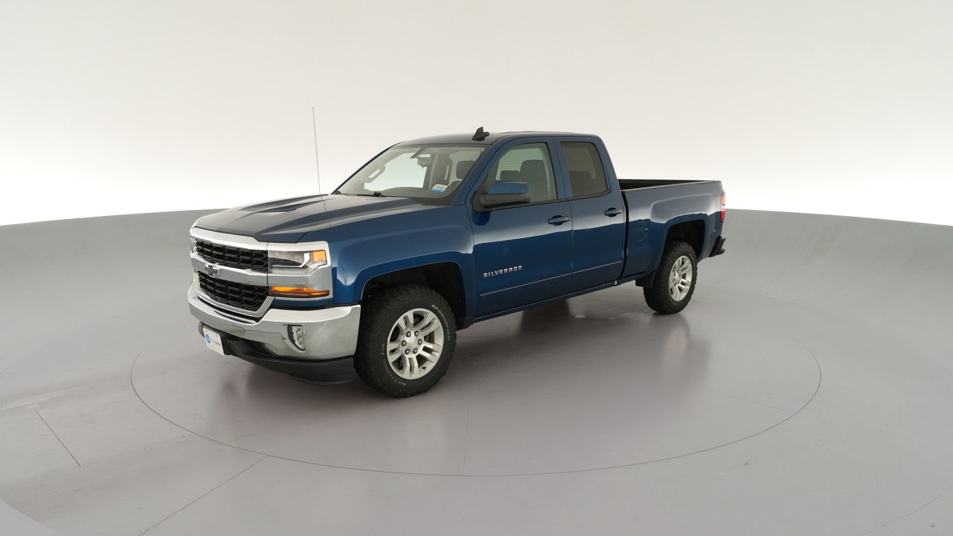 2019 Chevrolet Silverado 1500 LD Double Cab vehicle photo