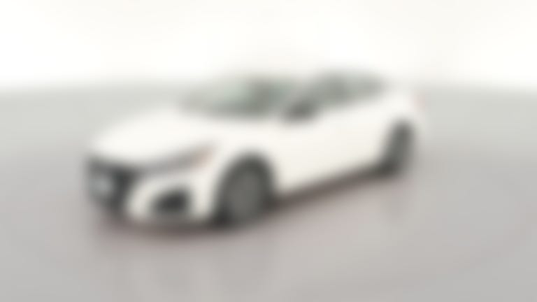 2025 Nissan Altima vehicle photo