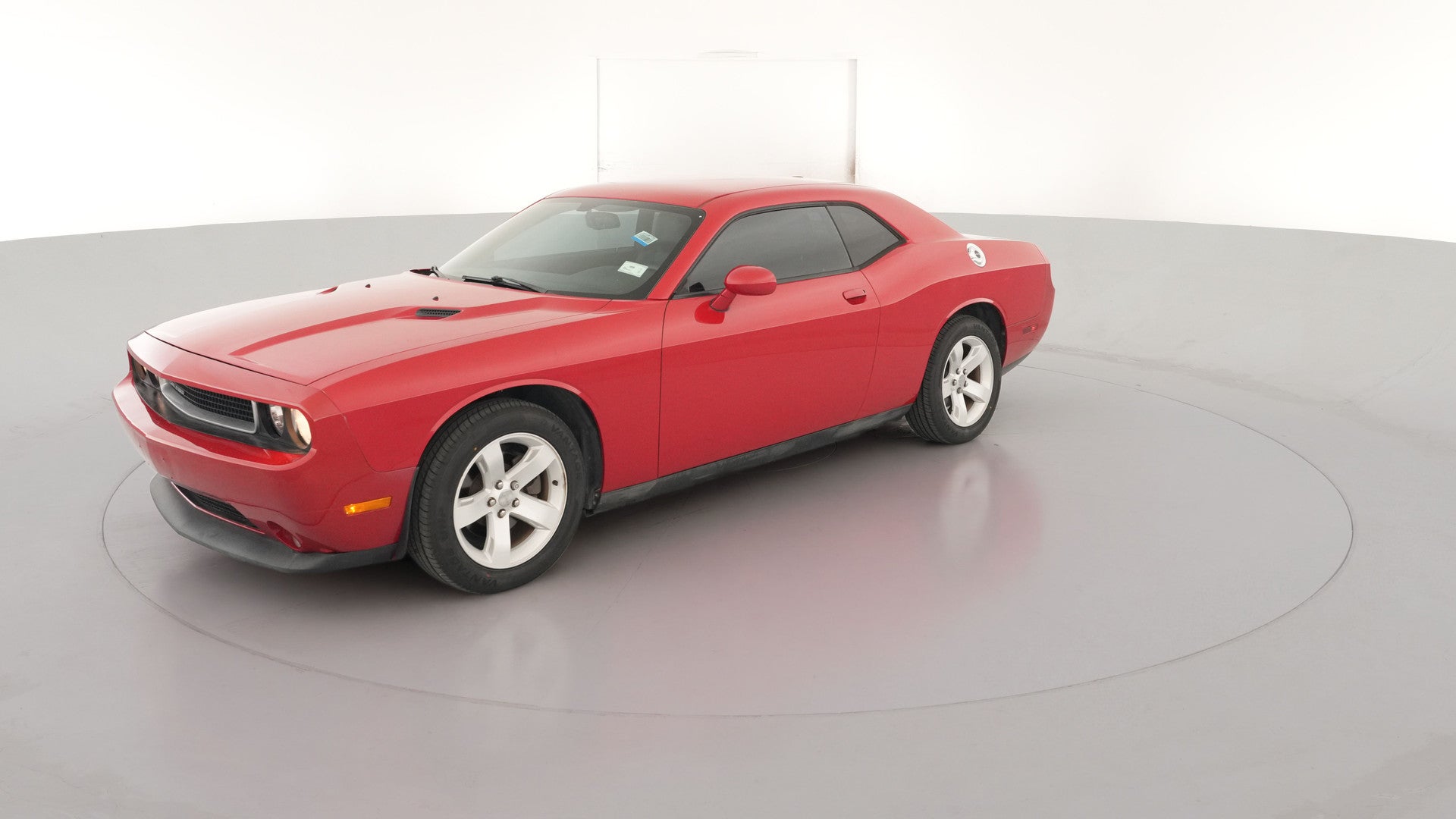 2013 Dodge Challenger vehicle photo
