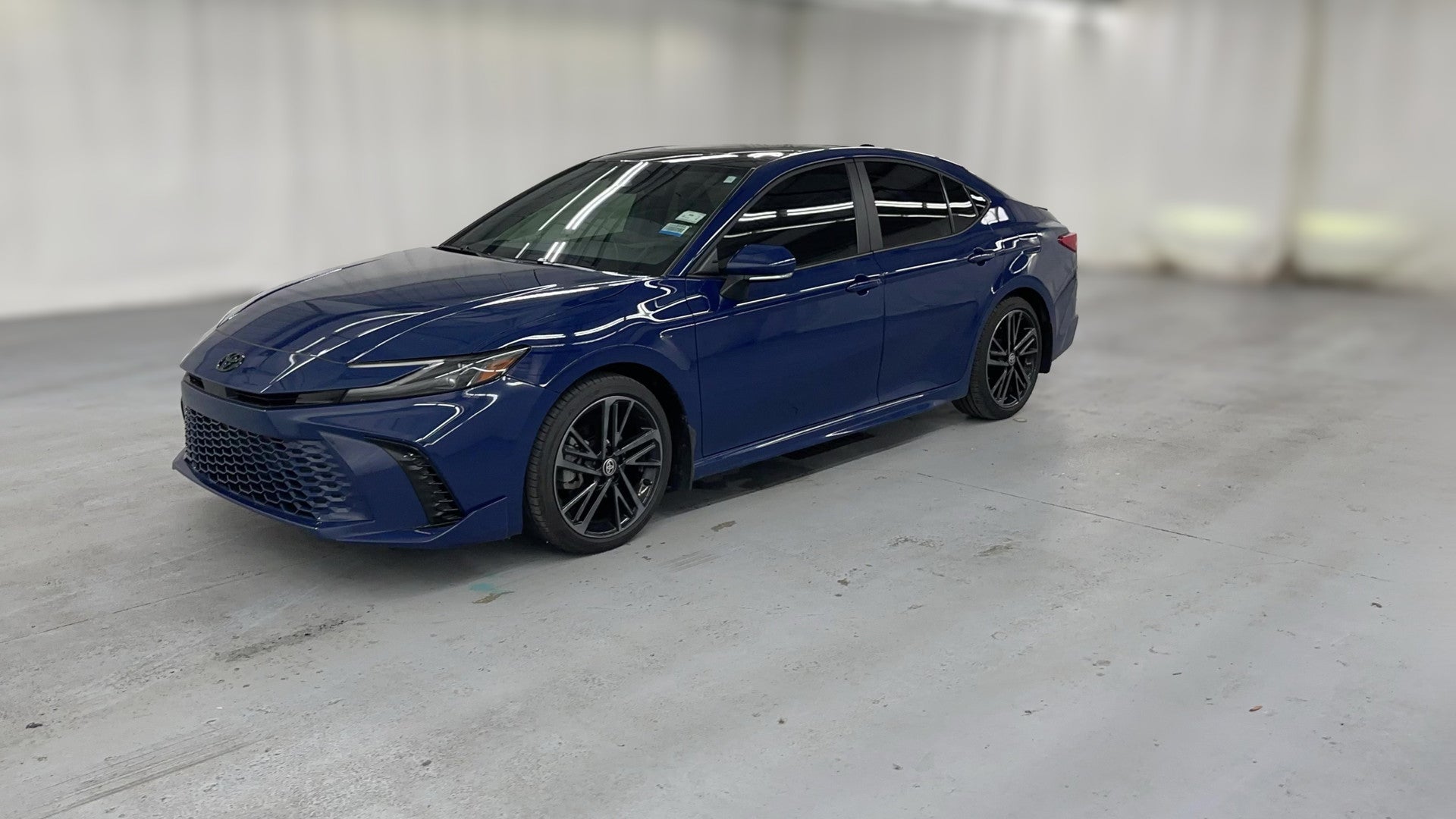 2025 Toyota Camry vehicle photo