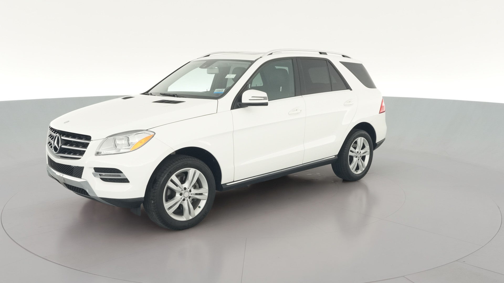 2014 Mercedes-Benz M-Class vehicle photo