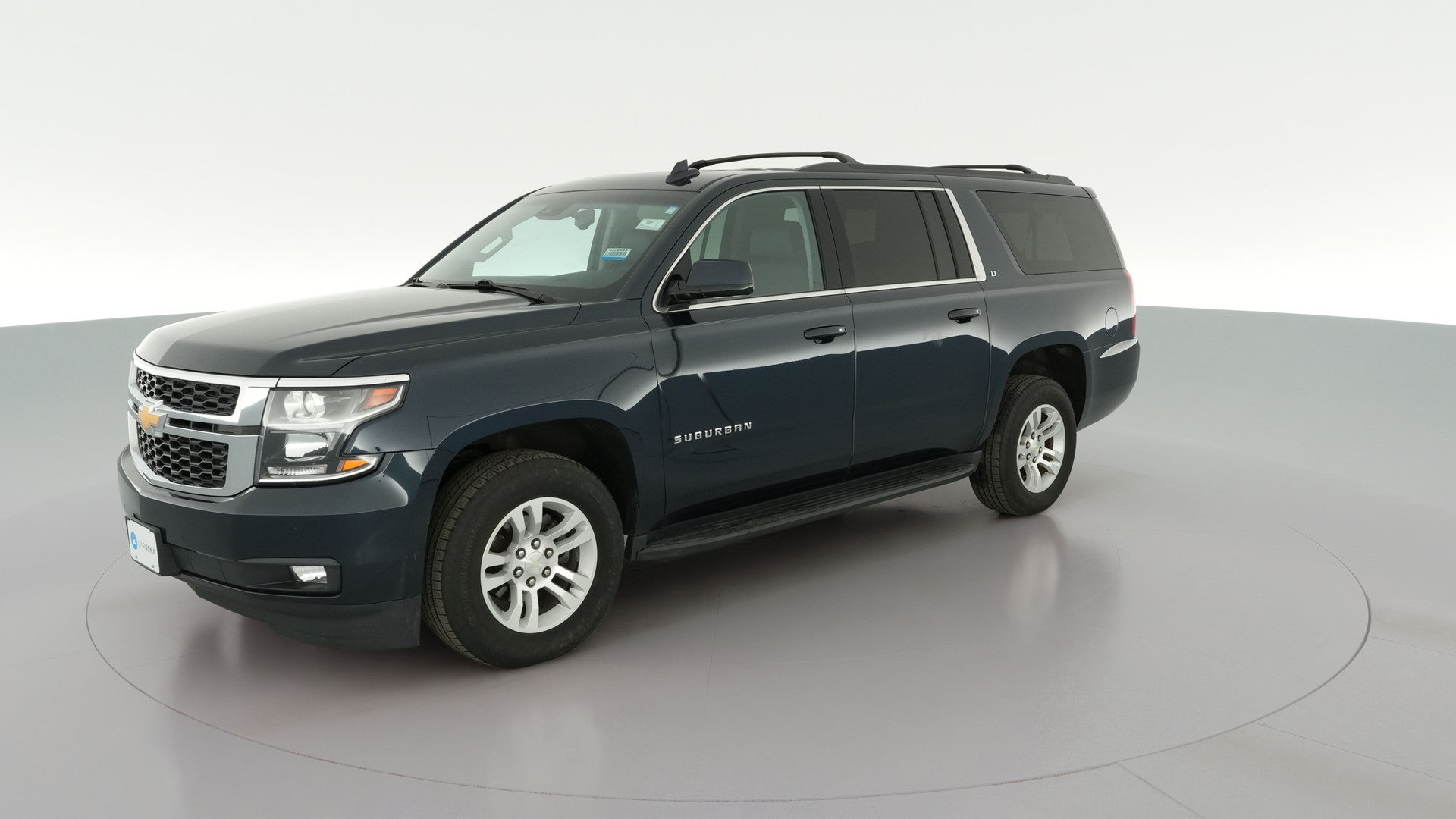 2018 Chevrolet Suburban vehicle photo