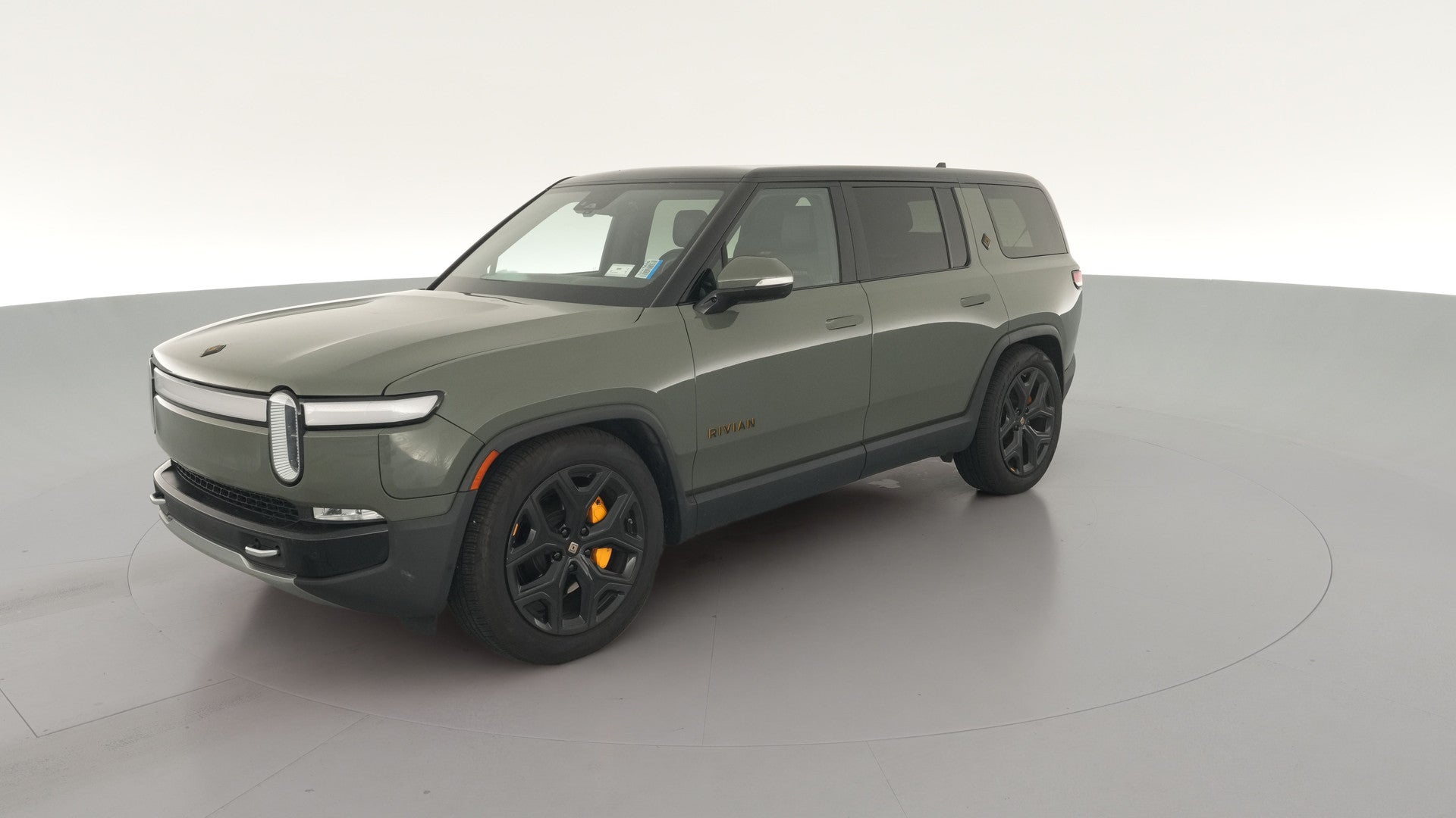 2022 Rivian R1S vehicle photo