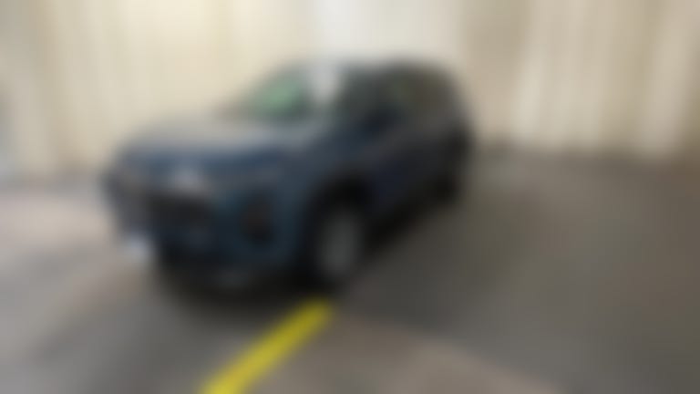 2025 Chevrolet Equinox vehicle photo