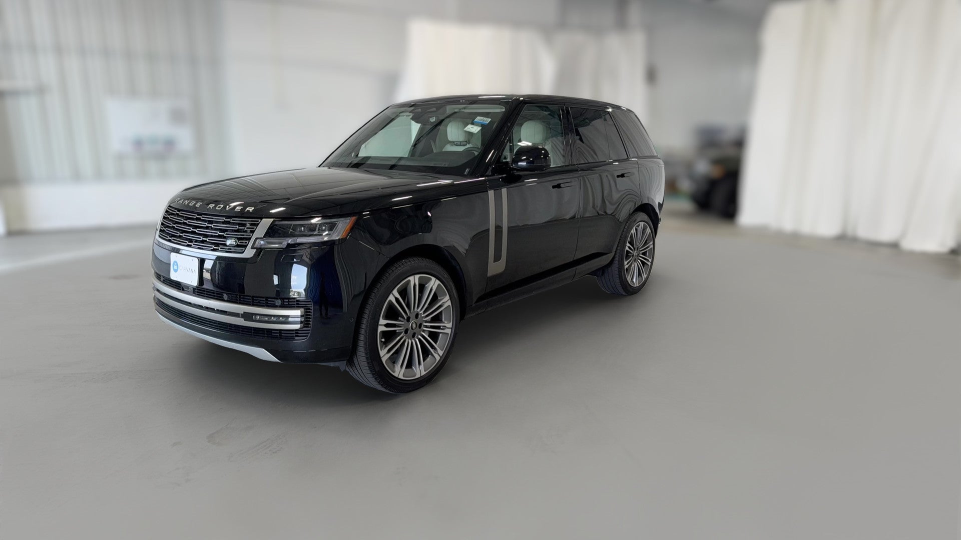 2025 Land Rover Range Rover vehicle photo