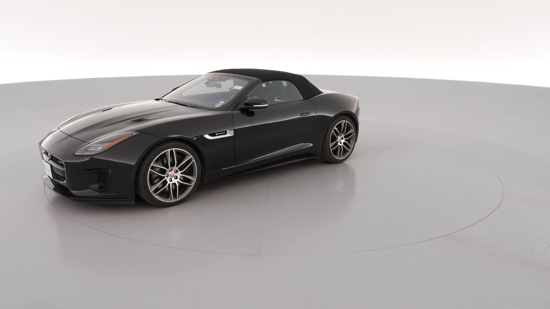 2020 Jaguar F-TYPE vehicle photo