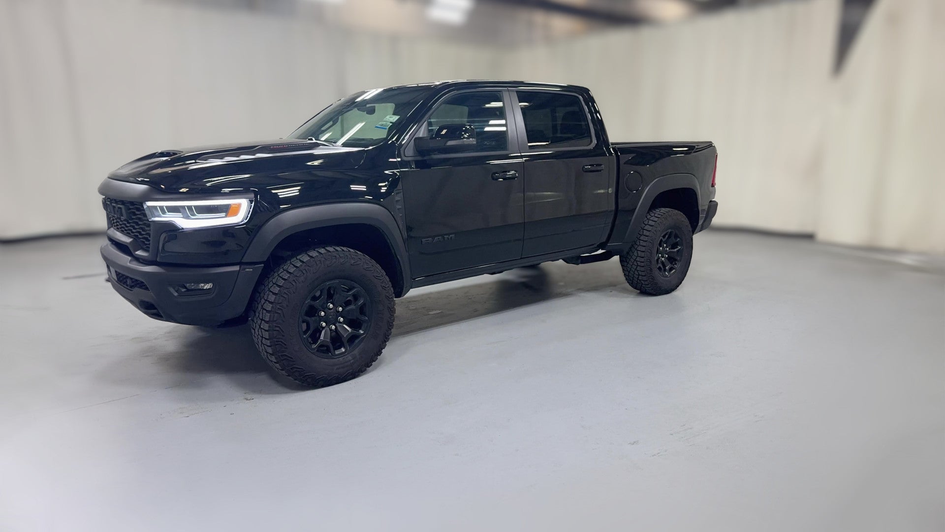 2026 Ram 1500 Crew Cab vehicle photo