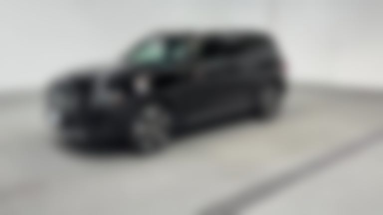 2025 Mercedes-Benz GLB vehicle photo