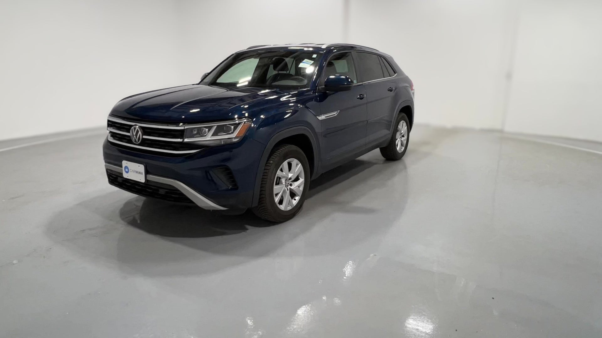 2021 Volkswagen Atlas Cross Sport vehicle photo