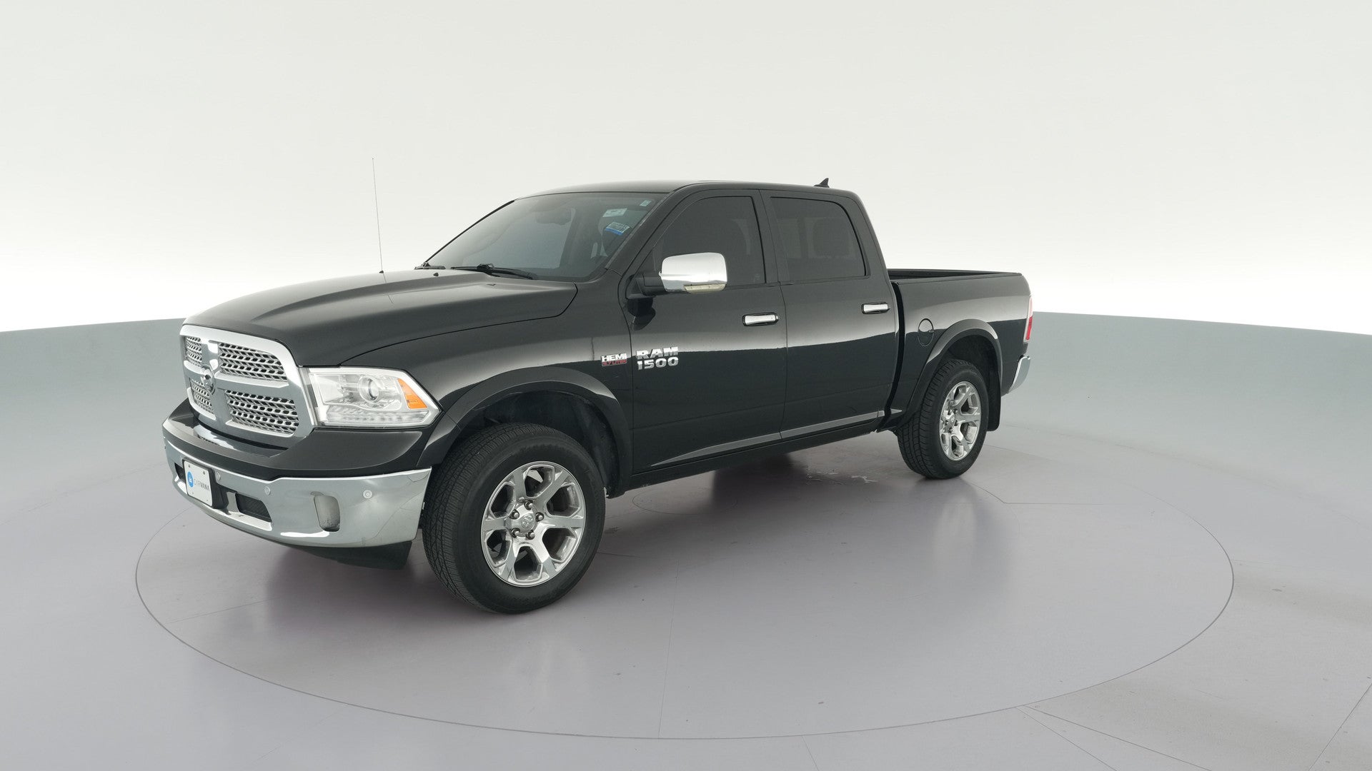2017 Ram 1500 Crew Cab vehicle photo