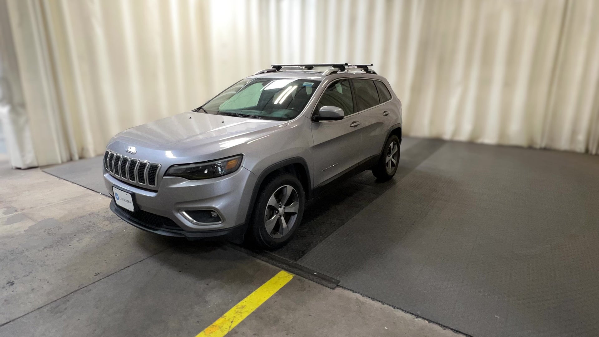 2019 Jeep Cherokee vehicle photo