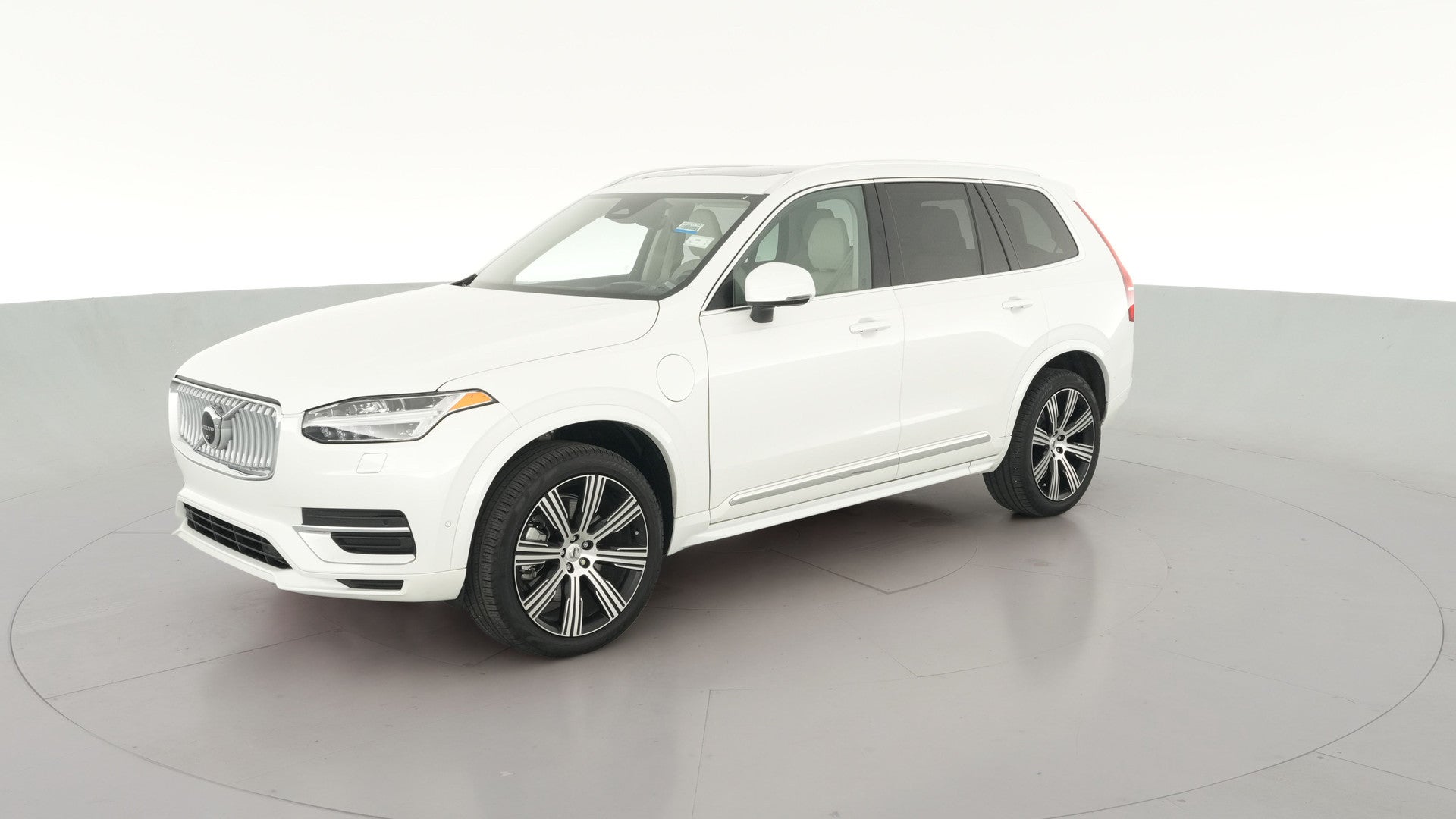 2025 Volvo XC90 vehicle photo